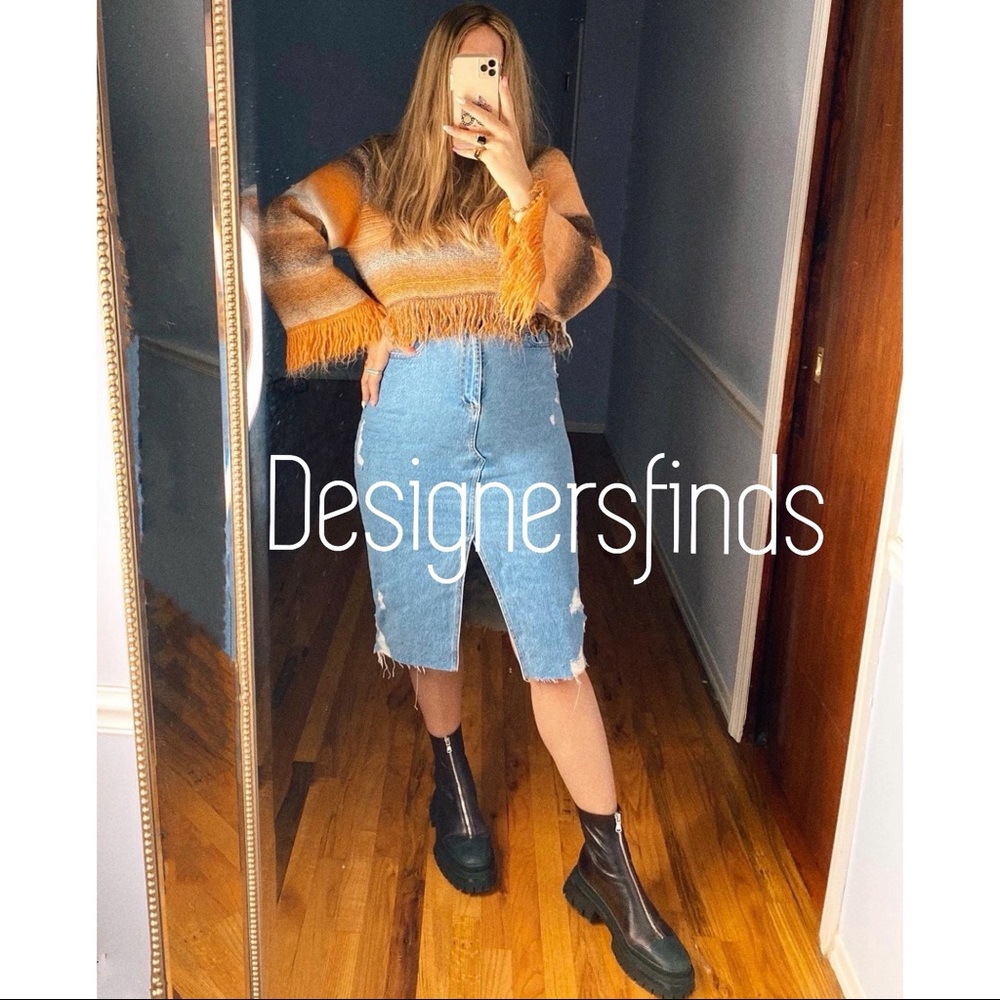 Zara Treaded Low Heel Leather Ankle Boots